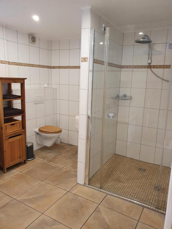 ヴィールGemuetliches Fachwerk Im Oberbergischenアパートメント エクステリア 写真